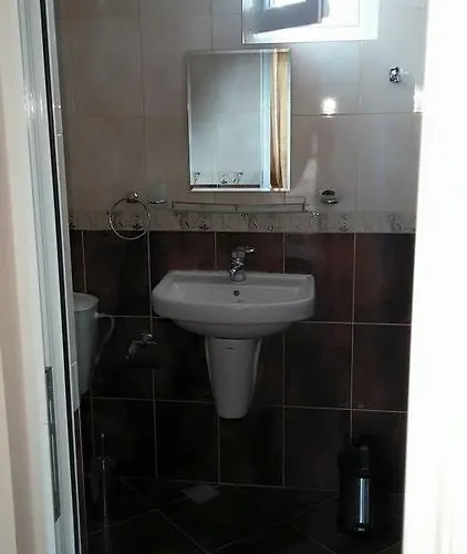 Izgrev 24а Къща за гости Черноморец